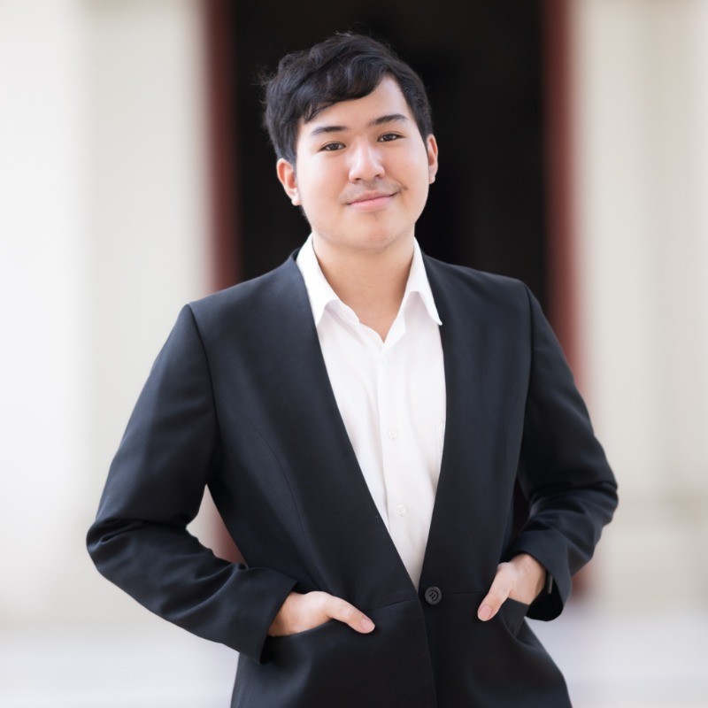 ภูมิภัทร์ เจริญภักดี.jpg
